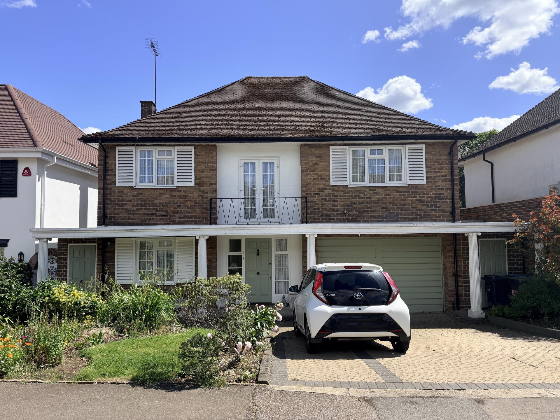 Courtleigh Avenue, Hadley Wood, Barnet, EN4
