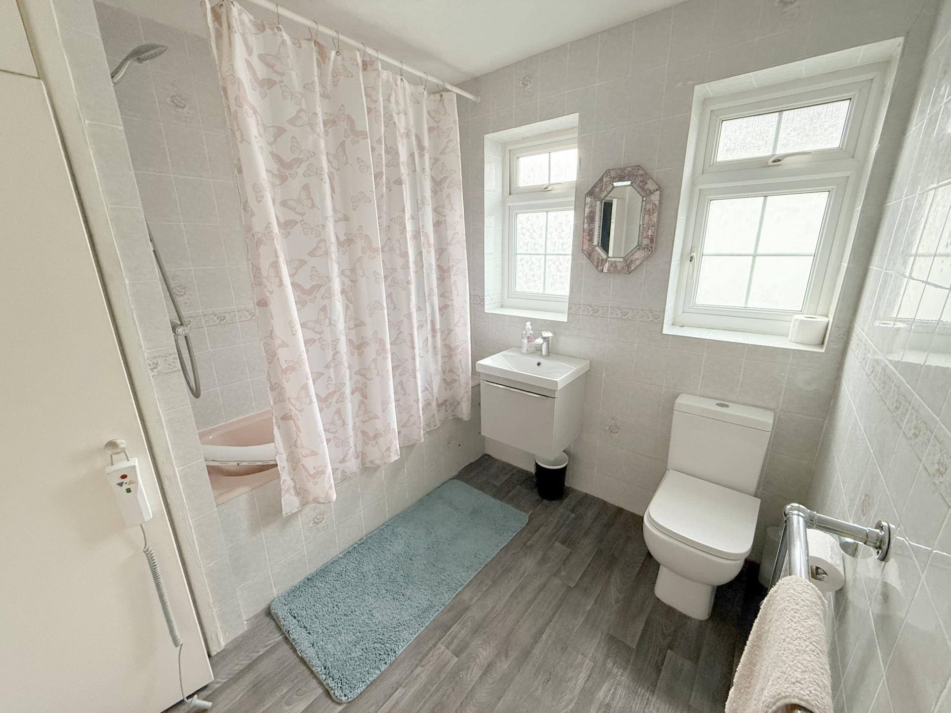 Courtleigh Avenue, Hadley Wood, Barnet, EN4