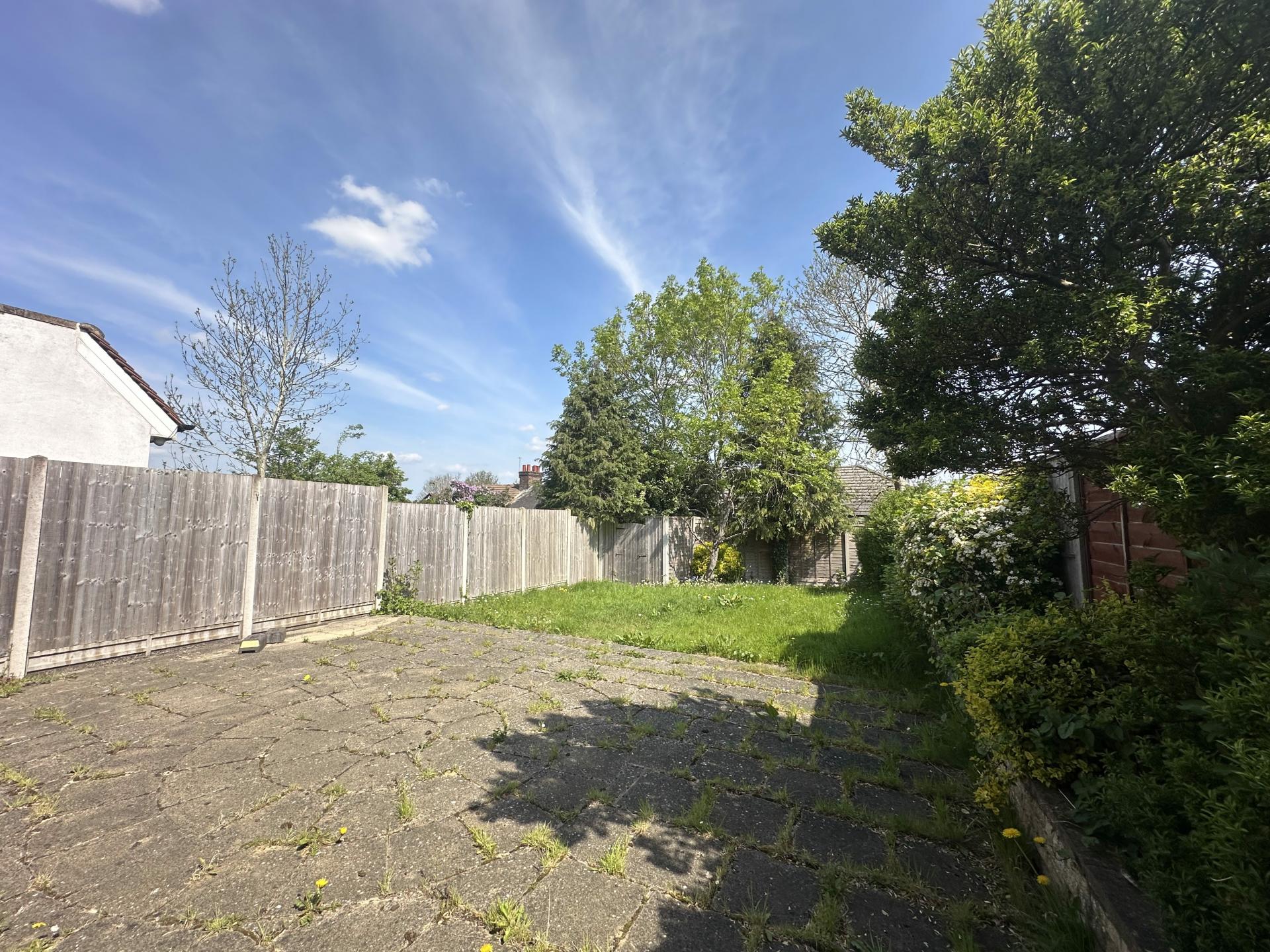 Sunnybank Road, Potters Bar