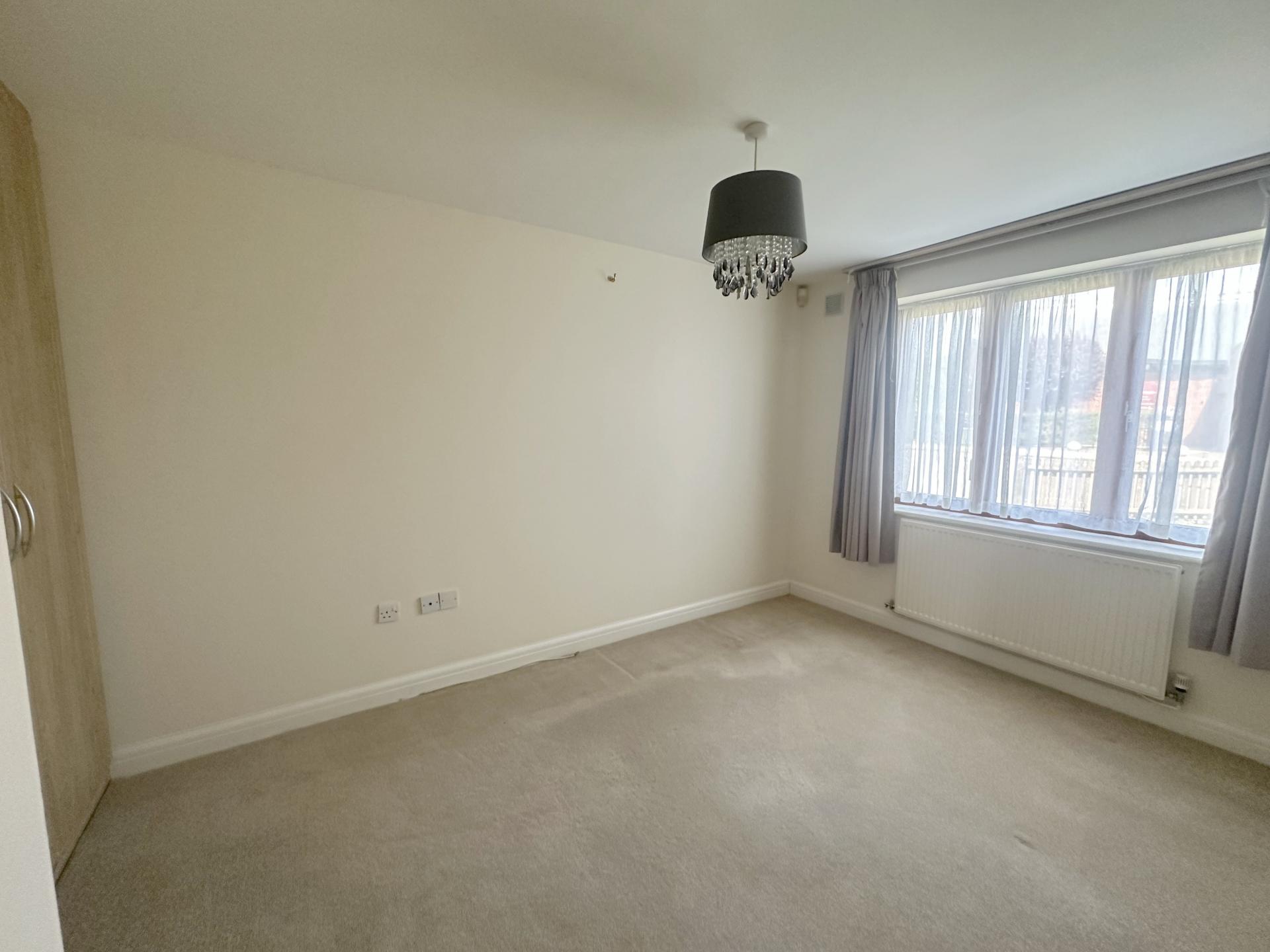 Weston Close, Potters Bar