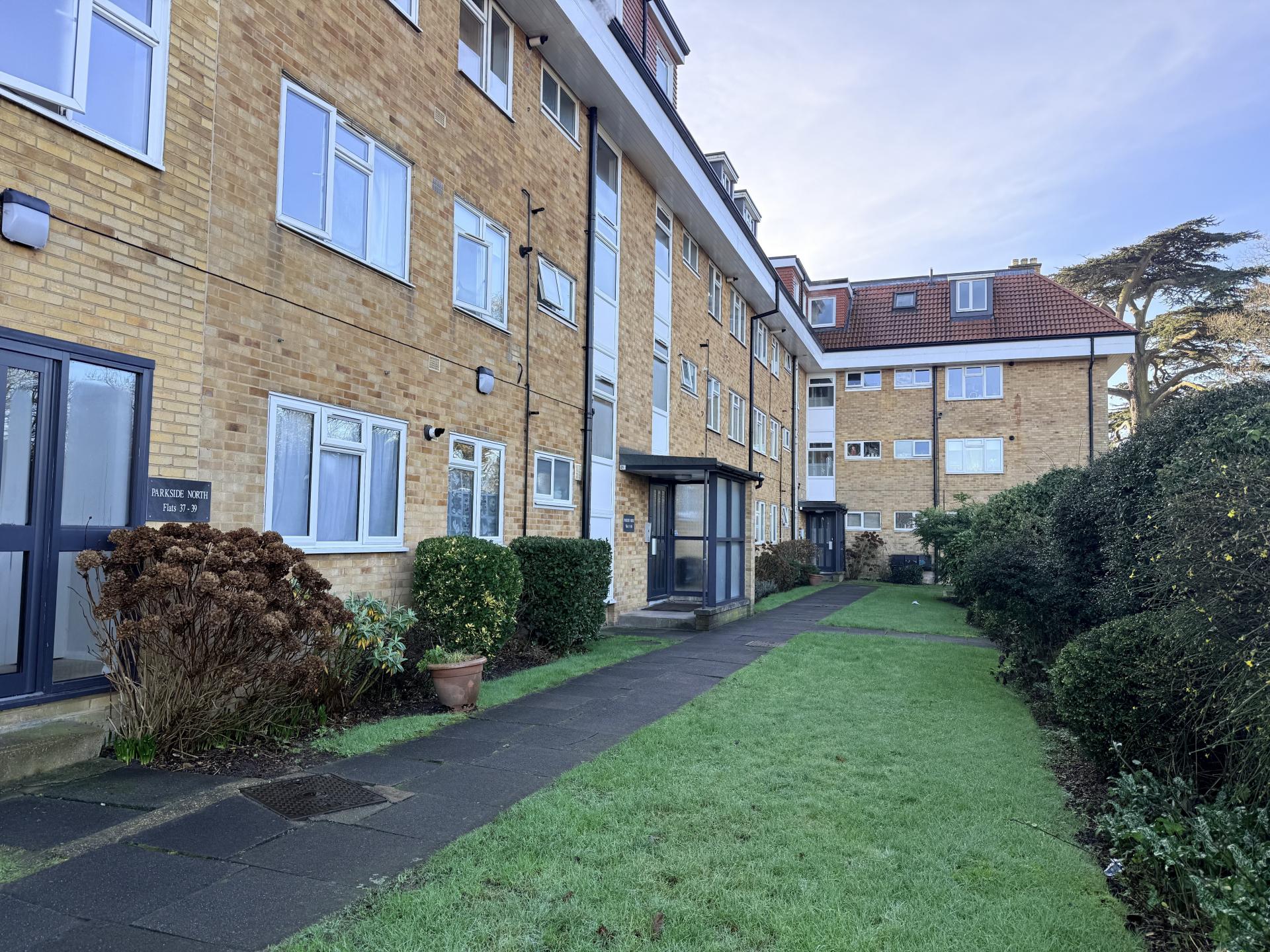 Parkside, High Street, Potters Bar