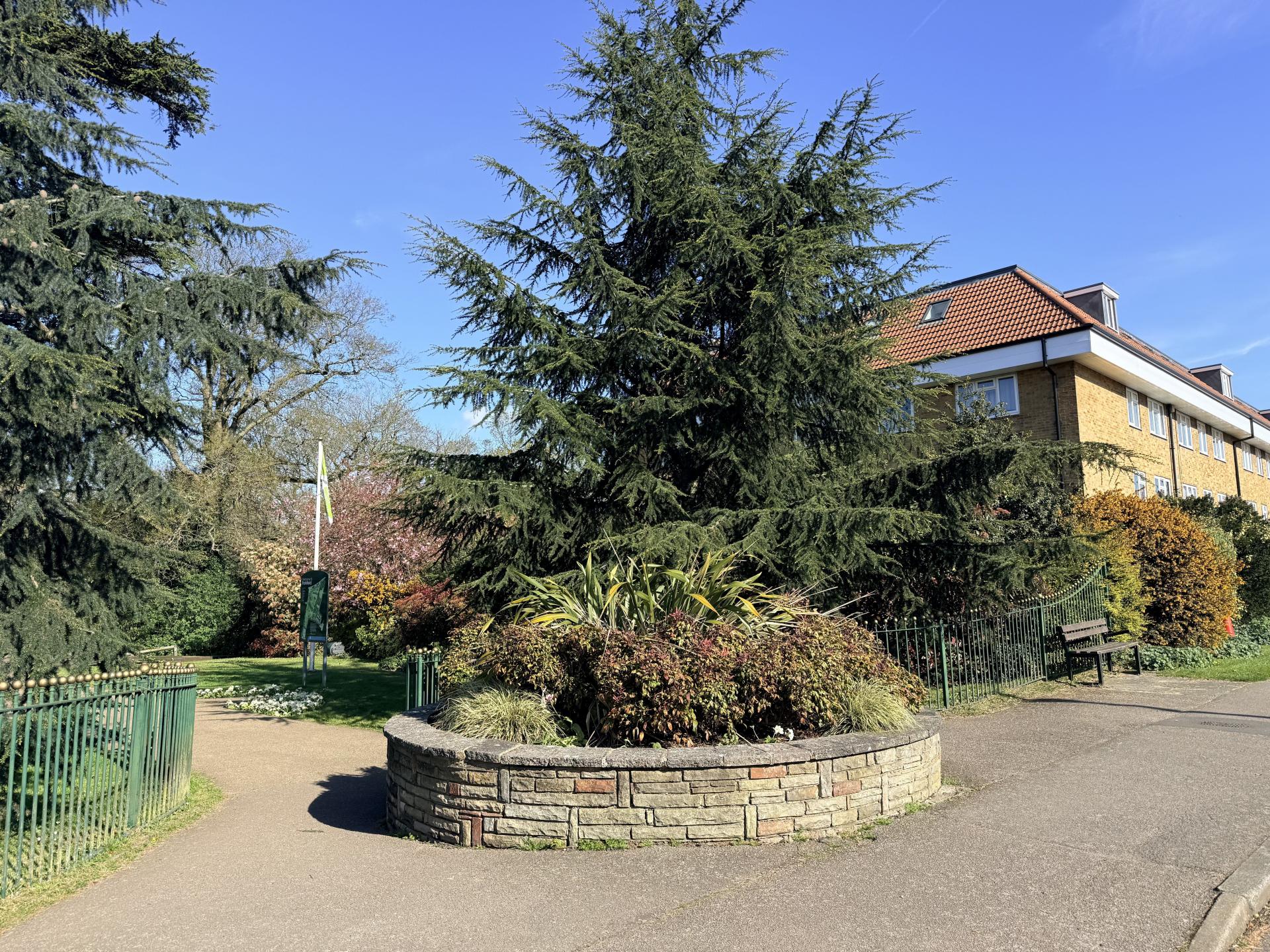 Parkside, High Street, Potters Bar