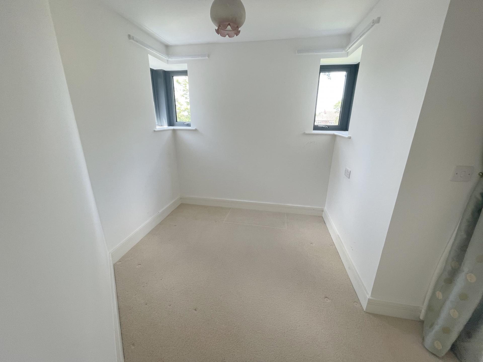 Mandeville Court, Darkes Lane, Potters Bar