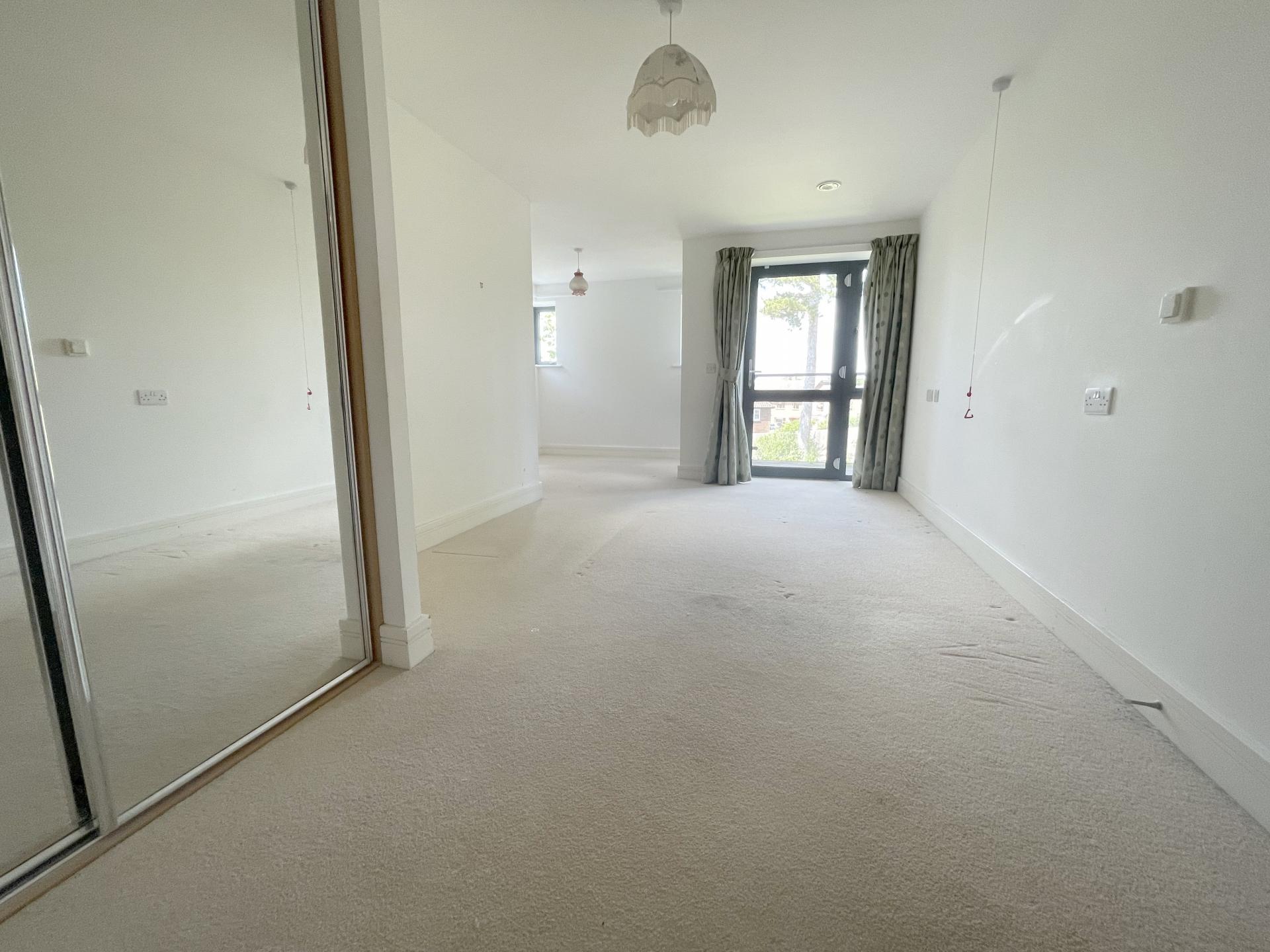 Mandeville Court, Darkes Lane, Potters Bar