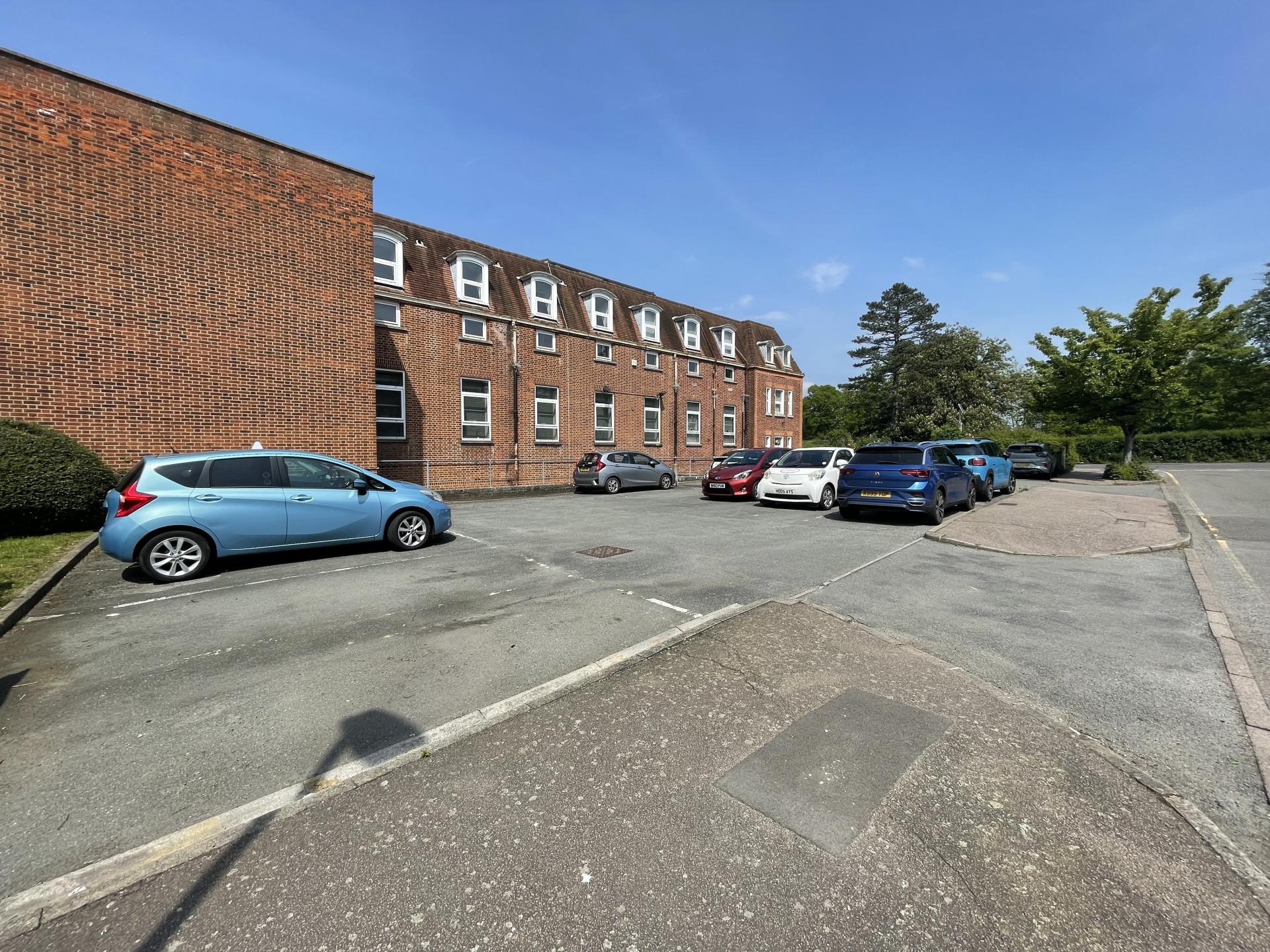 Hertford Mews, Billy Lows Lane, Potters Bar