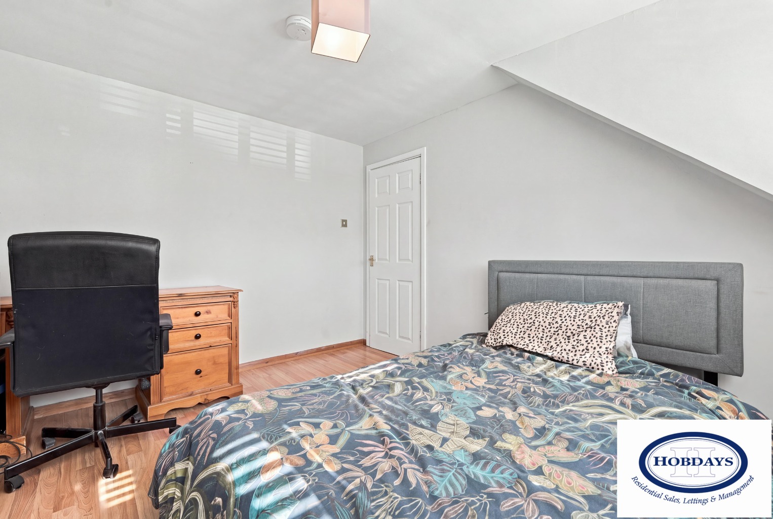 Trewenna Drive, Potters Bar, Hertfordshire, EN6 5JL