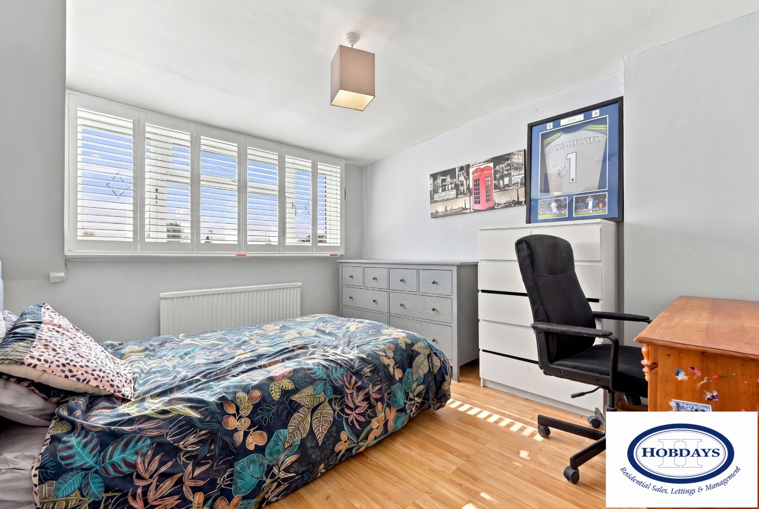Trewenna Drive, Potters Bar, Hertfordshire, EN6 5JL