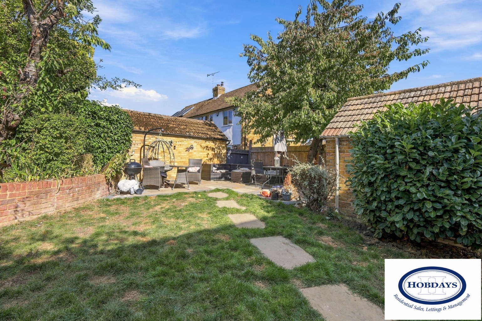 Trewenna Drive, Potters Bar, Hertfordshire, EN6 5JL