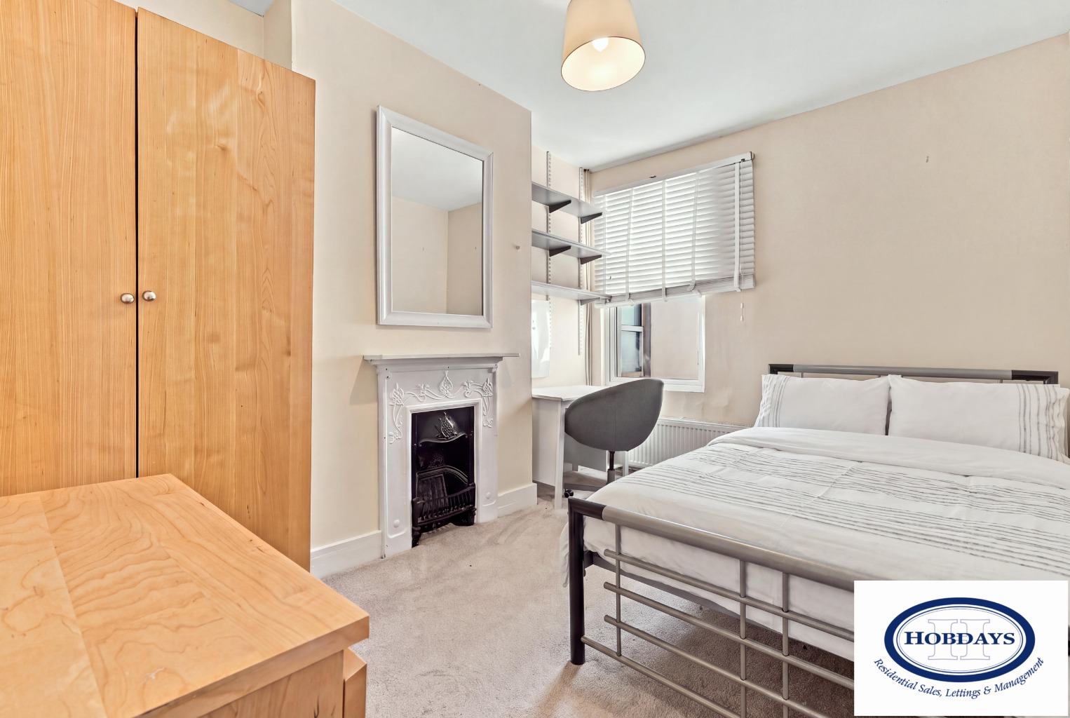 Hatfield Road, Potters Bar, Hertfordshire, EN6 1HT