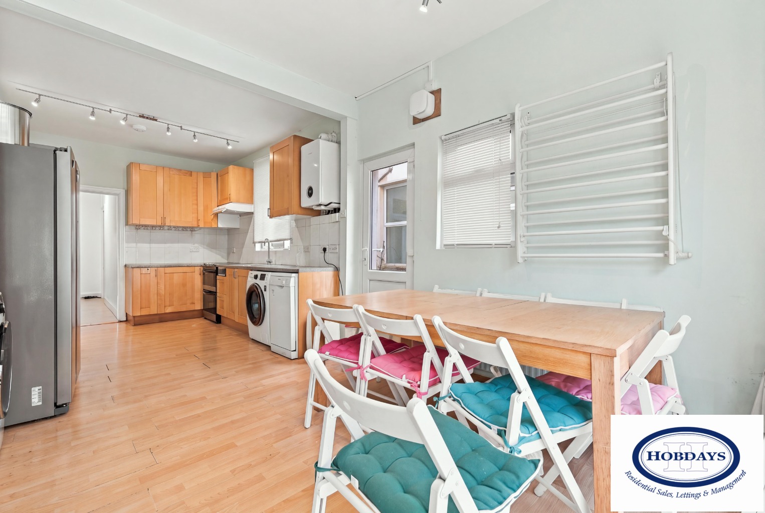 Hatfield Road, Potters Bar, Hertfordshire, EN6 1HT