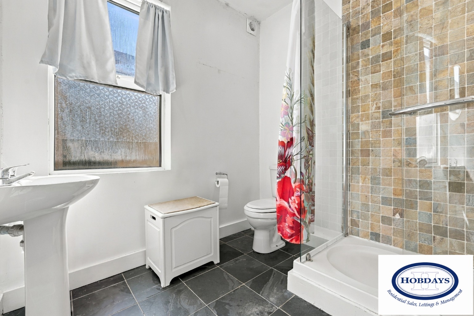 Hatfield Road, Potters Bar, Hertfordshire, EN6 1HT