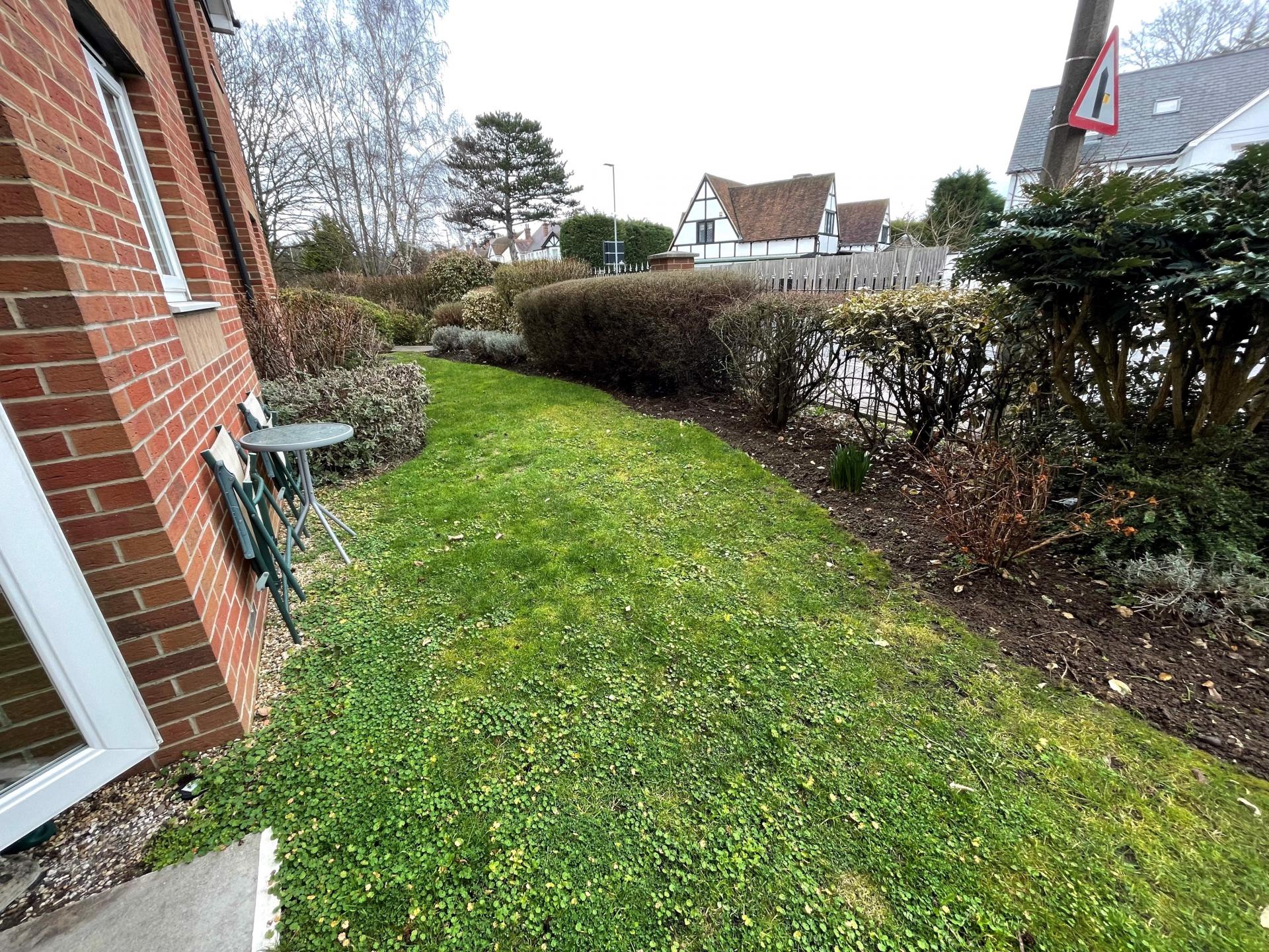 Hudsons Court, Darkes Lane, Potters Bar, Hertfordshire, EN6 1DH