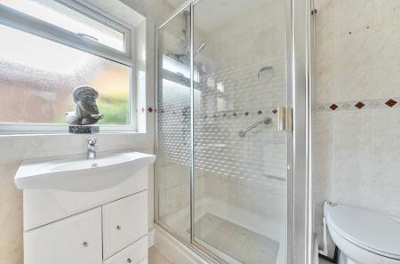 008-10-6821de4a5c...