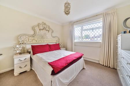 004-6-6821de09d2e...