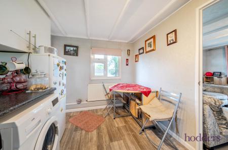 eded2373-38f6-42a...