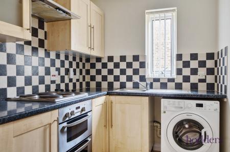 84133b16-981d-496...