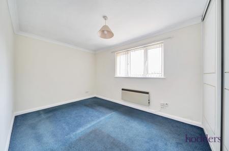 63d89697-13c0-421...