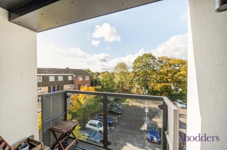 48688f73-79df-4aa...