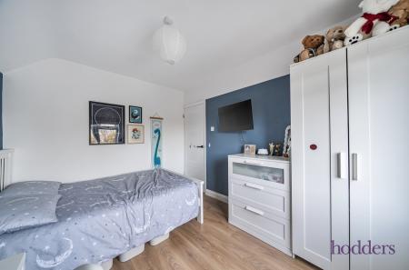 d725a99c-48bf-455...