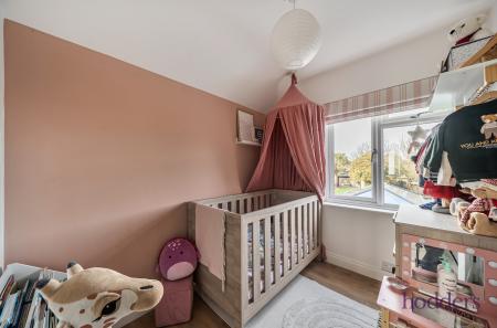 daa9c3ee-14cf-403...