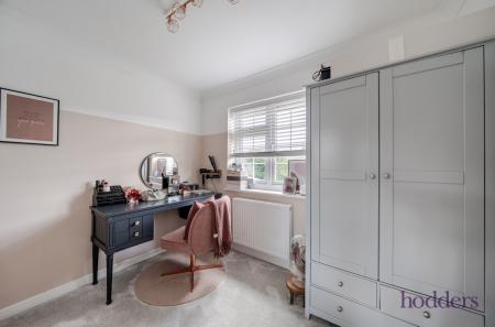 49a500a7-2a95-4ea...