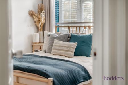 05e29f42-fe5e-4ec...