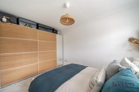 a11c0b87-9422-496...