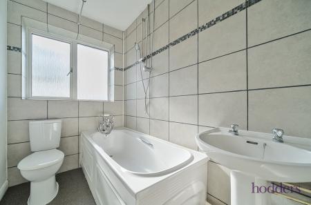 cd905036-f908-4b2...