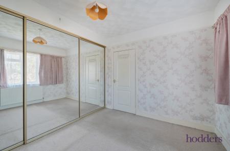 4b3be9bc-329d-4c4...