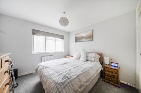 3b56b01d-9982-408...