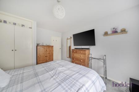 9be47718-e858-436...