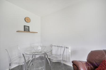 a97860cb-f2e8-4d1...