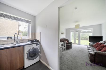 3e6b718b-4570-4bb...