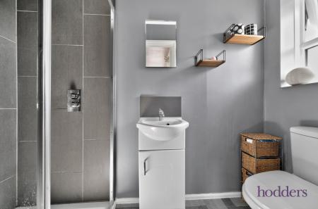 275a81a7-f415-462...