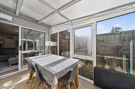 cdb0fa5b-ba3e-49d...