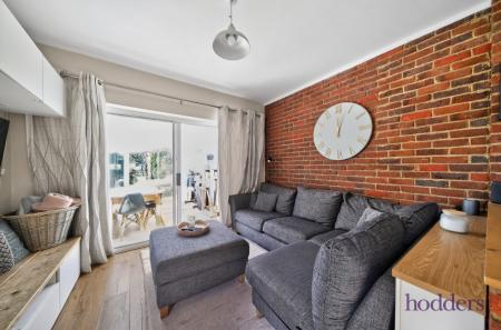 1fbf2fa4-9315-43b...