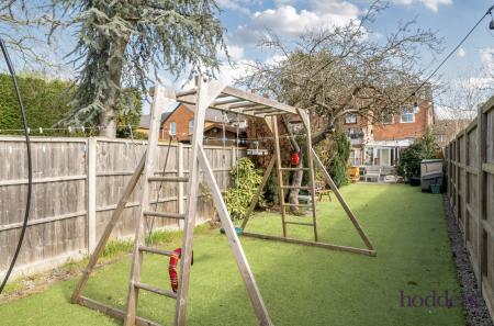 29b8ee29-6313-4b6...