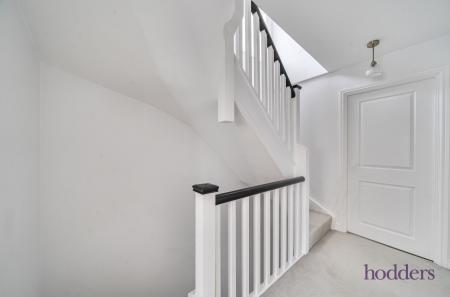 4d22850a-996f-433...