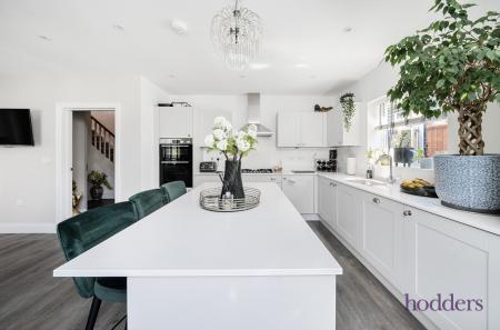 47c94252-7157-43d...