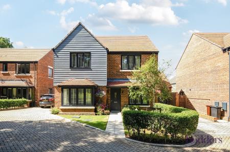 af41a4e1-6a07-40a...