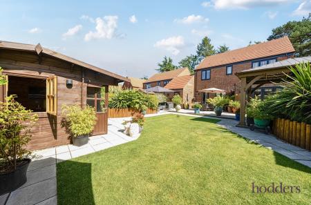 f74c4794-081f-47a...