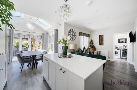 15d6c5ab-d00b-41f...