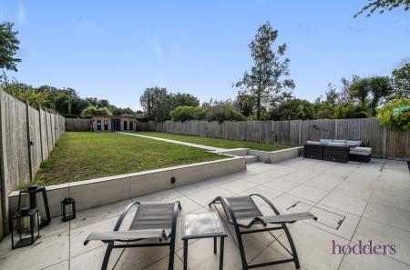 413a211d-f622-46a...