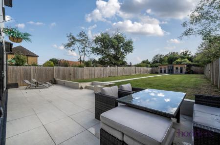 d30254fe-1f99-433...