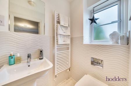 c01d3dd4-5460-455...