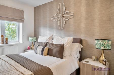 bd9d8f2d-691b-407...