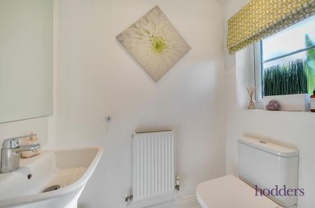 1c0bb0d9-0b01-4a2...