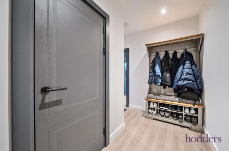 b99c3269-bda3-4f0...