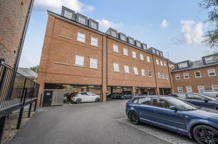 bedc31e8-3118-47a...