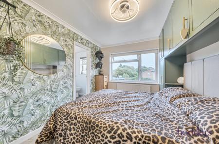 9d691a01-9c24-493...